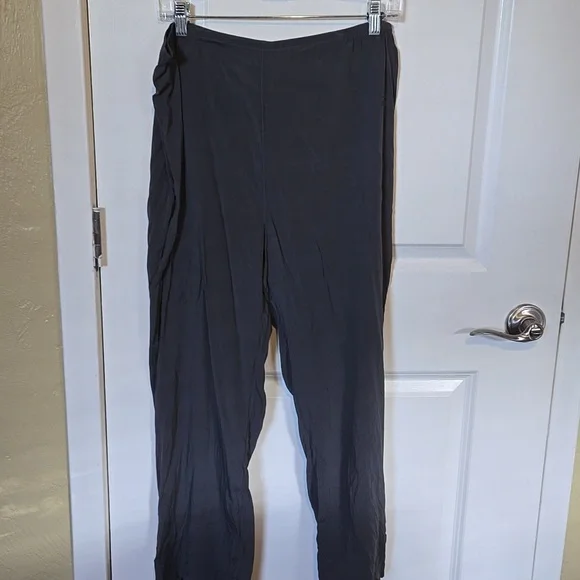 Citron Charcoal Sleeveless Ensemble - Picture 6 of 10